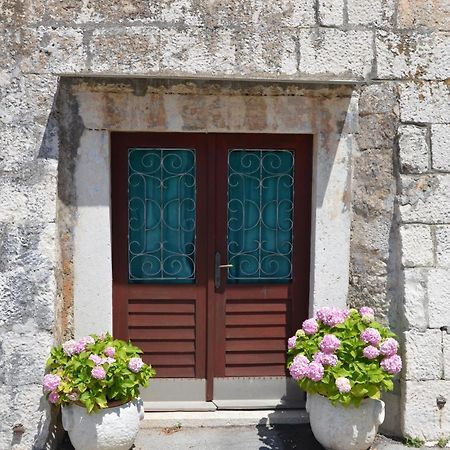 Apartamento Castel Nonna Franka Sutivan Exterior foto