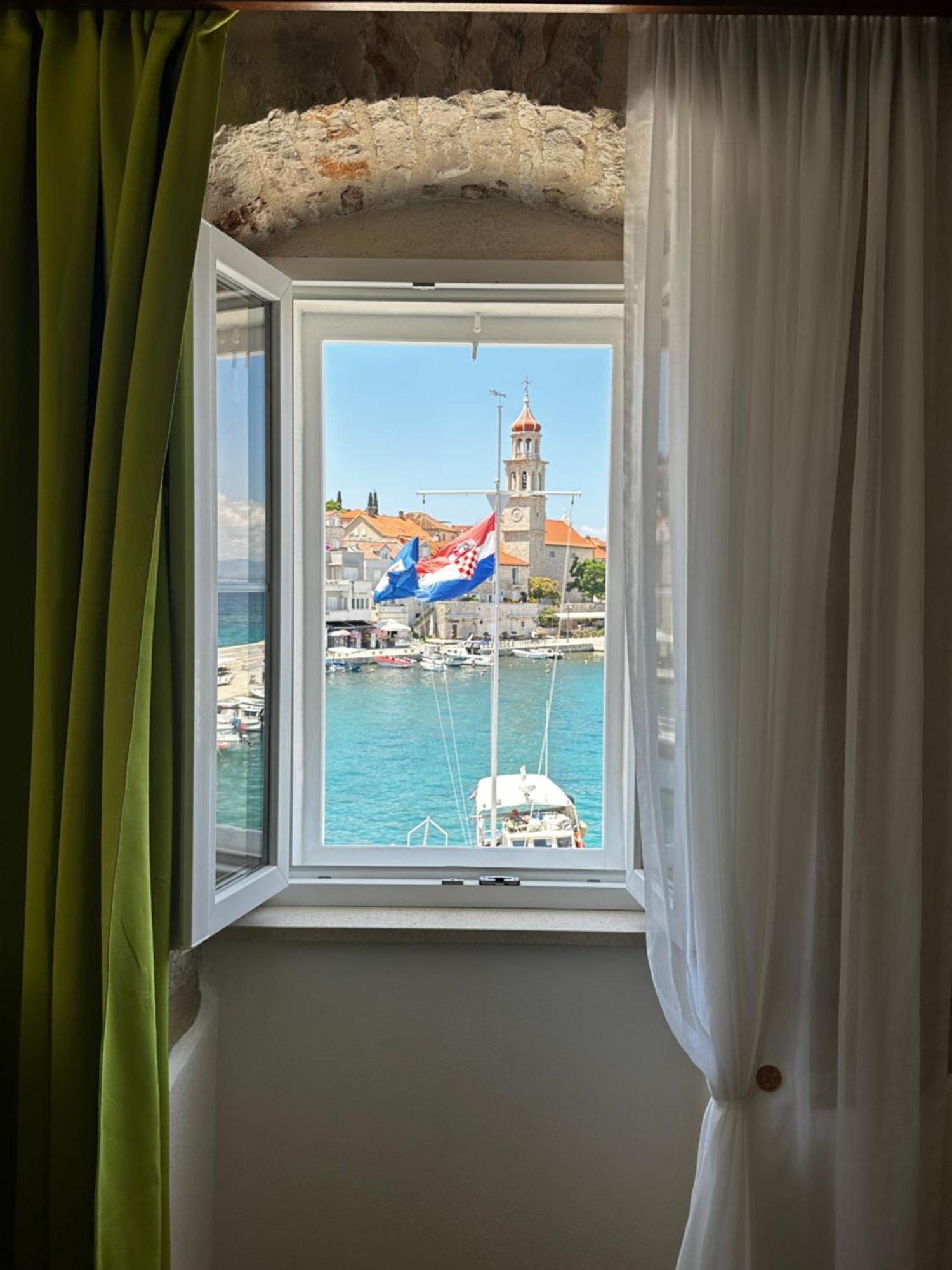 Apartamento Castel Nonna Franka Sutivan Exterior foto