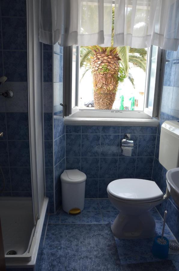 Apartamento Castel Nonna Franka Sutivan Habitación foto